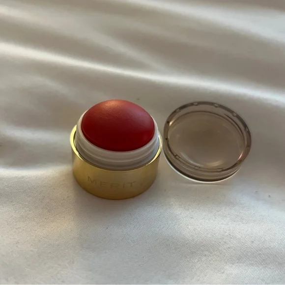 Make Up Bundle - Picture 11 of 12